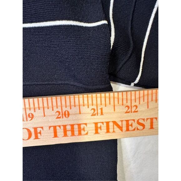 MaxMara Striped Boxy Top Navy White Short Sleeve Geometric Pattern Size M - Picture 5 of 8